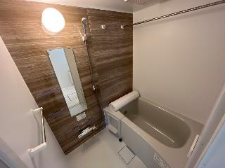 ネクストステージの浴室|建具の色は相違がございます（イメージ）