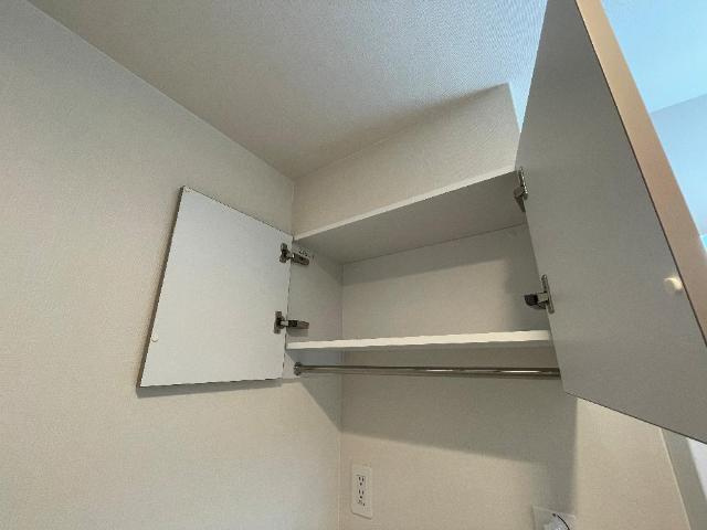 ネクストステージの収納|建具の色は相違がございます（イメージ）