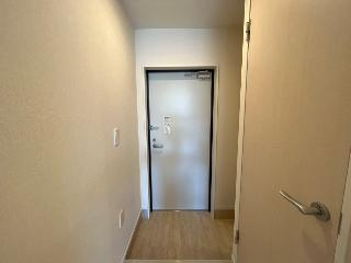 ネクストステージの玄関|建具の色は相違がございます（イメージ）
