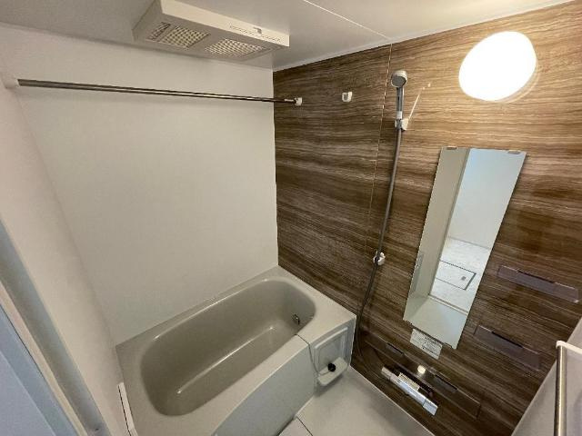 ネクストステージの浴室|建具の色は相違がございます（イメージ）
