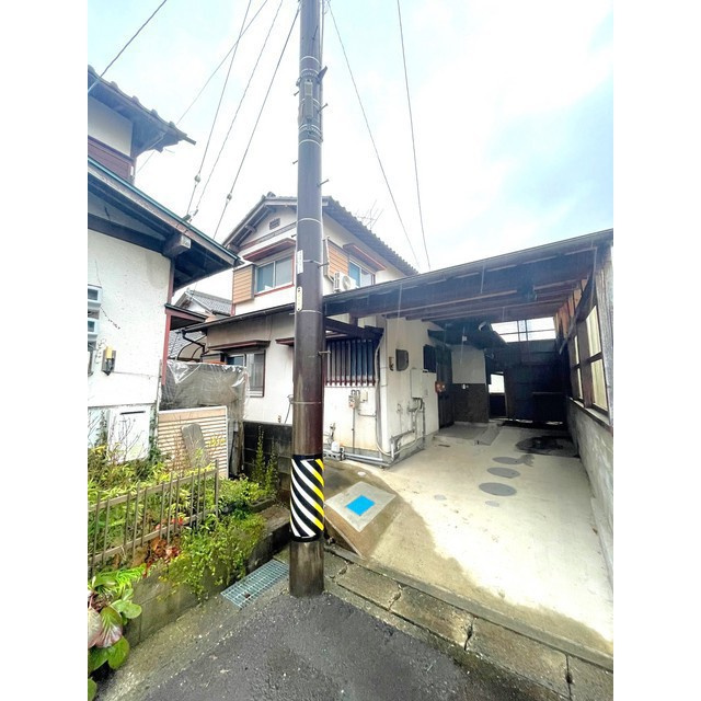 揖斐郡大野町大字桜大門の一戸建て