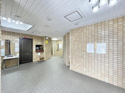 【エントランス】 | エクセランス堺東 | オートロック等セキュリティも充実！！管理人さんも待機しております♪