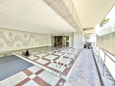 【エントランス】 | エンゼルハイム上野芝 | オートロックのエントランスで安心！