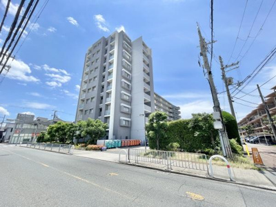 【その他】 | レスタージュ鳳 | ■毎週土・日・祝のご対応可能■
お忙しい方も、お仕事前やお仕事帰りなどお客様のご都合に合わせてご案内致します！キッズルーム・駐車場完備！