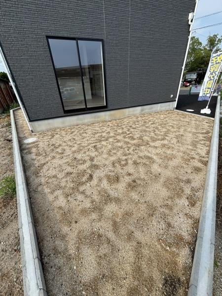 高浜市芳川町第6　全1棟・1号棟の庭|ウッドデッキやBBQ。想像が膨らむお庭