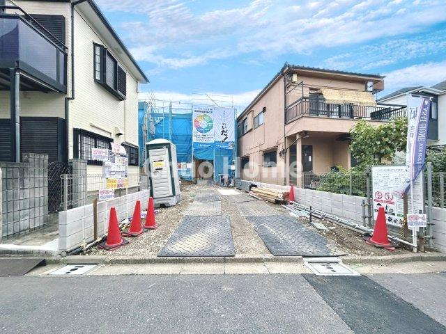 足立区青井6丁目新築分譲住宅の駐車場|カースペース2台
