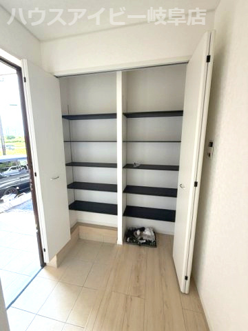 【玄関】の画像