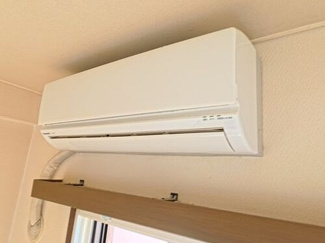 【その他】 | ライオンズマンション弘前一番町 | 洋室　約６．８畳　エアコン設置　※内装前