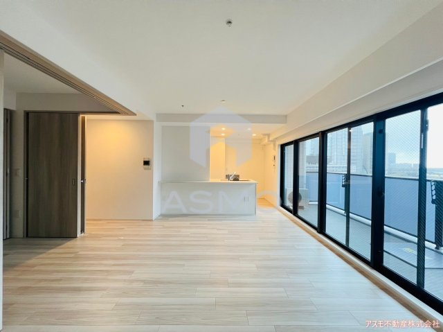 【居間・リビング】 | レジュールアッシュ谷町四丁目グランクラス | ※その他部屋参考写真