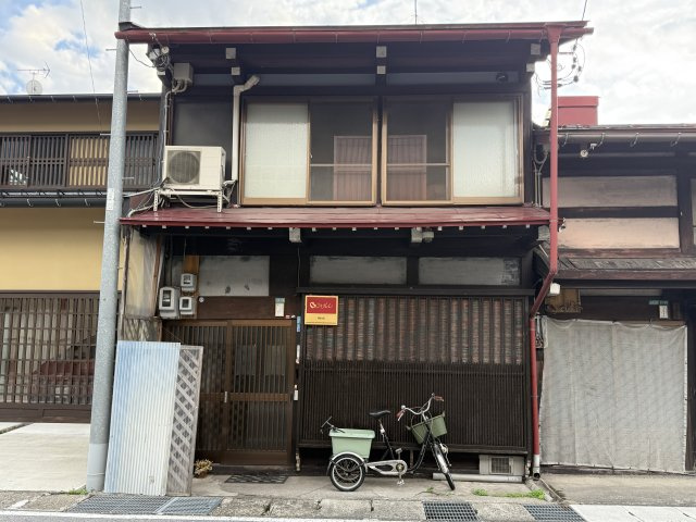 26/7/30ご成約　戸建　飛騨市古川町幸栄町　390万（2025/12/1新規、2026/4/30価格変更)の外観