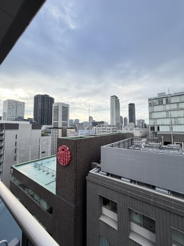 プレサンスロジェ堺筋本町の展望