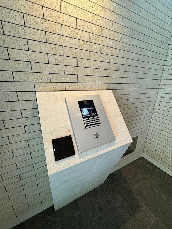 プレサンスロジェ堺筋本町のセキュリティ