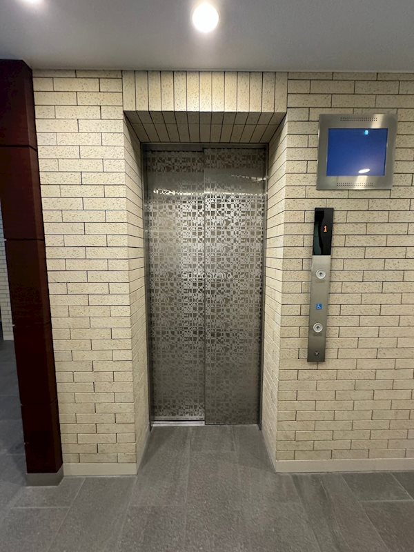 プレサンスロジェ堺筋本町のその他共用部分
