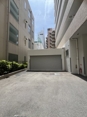 【駐車場】スプランディッド江坂駅前
