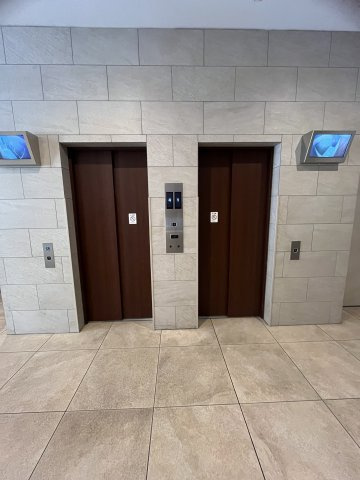 【エントランス】スプランディッド江坂駅前