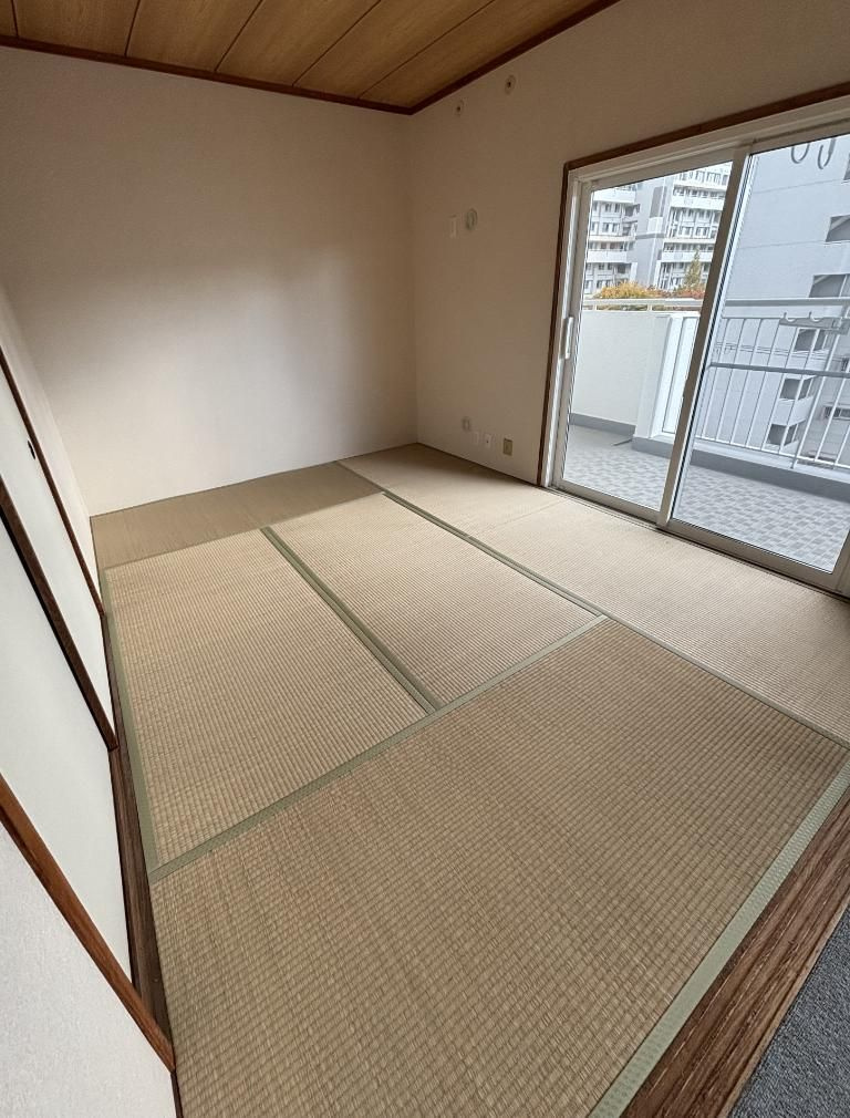 リバーサイドほんじょうの和室