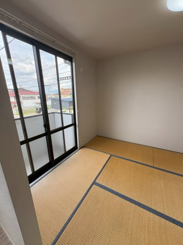 リバティー三津屋の和室
