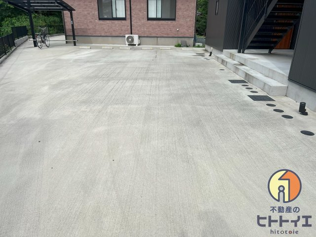 T-Regno　LaluceⅠの駐車場|駐車場に車を止められます
