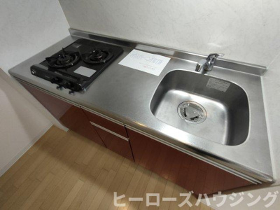 【キッチン】 | レジデンスエアポート  | ※同タイプの写真となり、実際のお部屋とは異なる場合があります