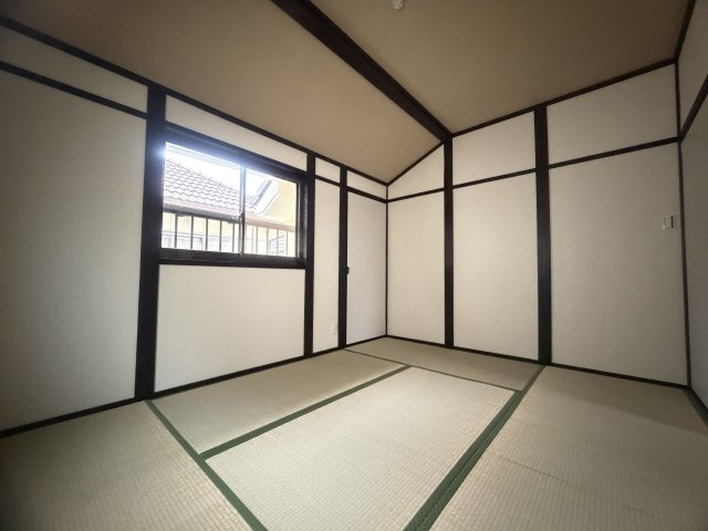 神戸市西区王塚台１丁目戸建の和室
