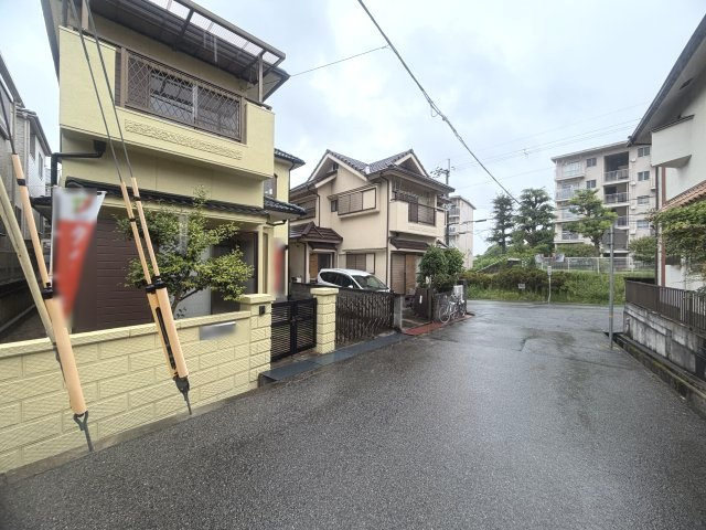 神戸市西区王塚台１丁目戸建の前面道路含む現地写真