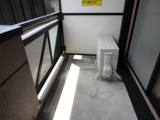 リバティヒルズ吉田Ⅴのその他|ベランダ