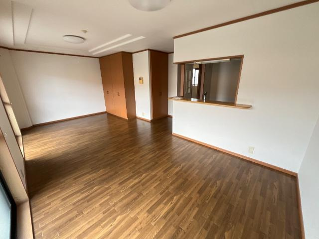 ツインヒルズ壱番館の内装|リビング（イメージ）