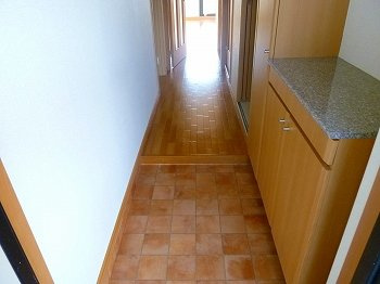 ラフォーレ広畑の玄関