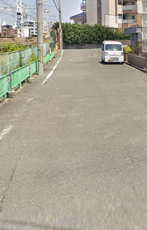 サンフォーレ辰巳の周辺