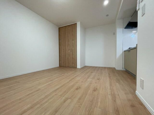 キャメル吉川美南　ＥＡＳＴの内装