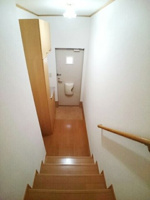 落ち着いた玄関です