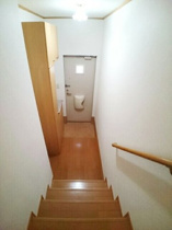 落ち着いた玄関です