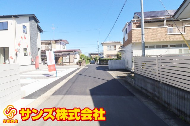 郡山市大槻町字針生金畑　　　  ２号棟　　　柴宮小学校、郡山第１中学区　の前面道路含む現地写真|東側前面道路