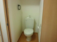 落ち着いたトイレです