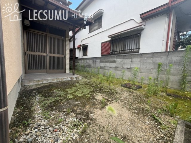 姫路市西庄/中古戸建の玄関
