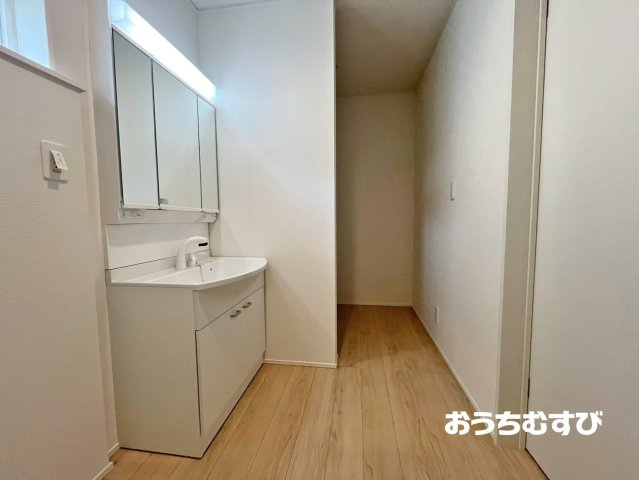 小牧市外堀第5(全4棟)の洗面所