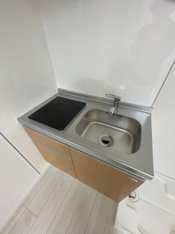 コンパクトなキッチンで掃除もラクラク