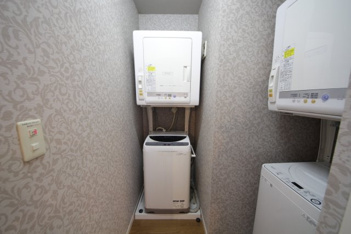 なんと嬉しい乾燥機付きです。
