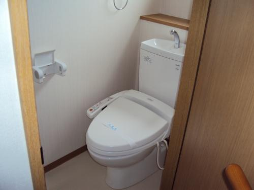 【トイレ】 | クッキィーⅢ | ゆったりとした空間のトイレです