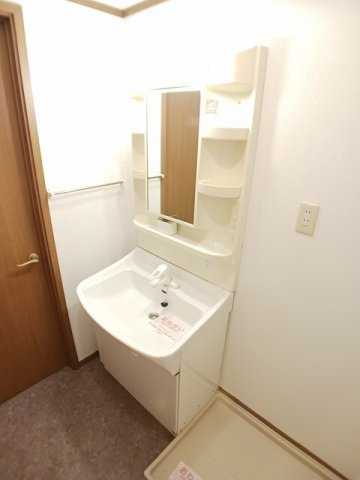 フレグランス焼山の洗面所|使いやすい洗面所です