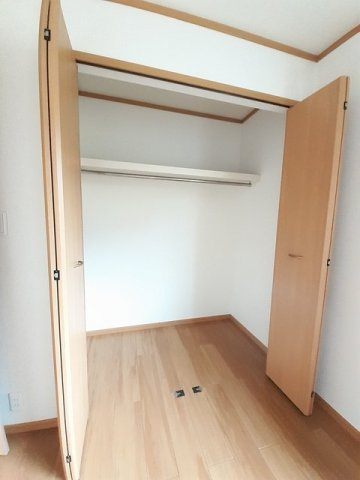 エスポワ－ル　Ⅱ号館の収納|収納豊富です