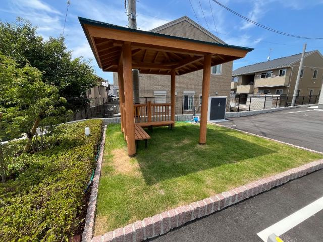 アデランテみくまりのその他|東屋