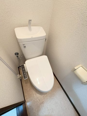 カサ・アカシアのトイレ