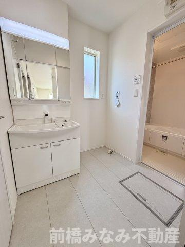 【新築】玉村町下新田　A号棟(全２棟)　ハートフルタウン　新築建売分譲の独立洗面台|使いやすい独立洗面台です