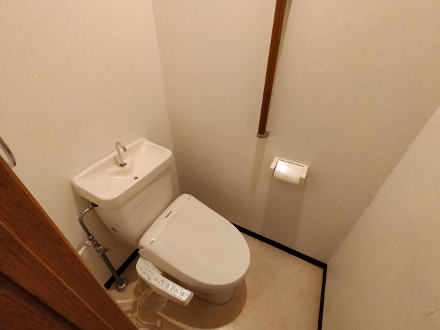 メゾンロゼのトイレ