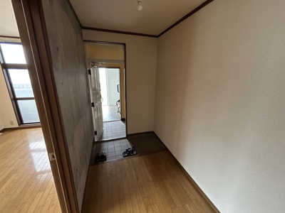 【玄関】 | 中西ビル2階店舗事務所