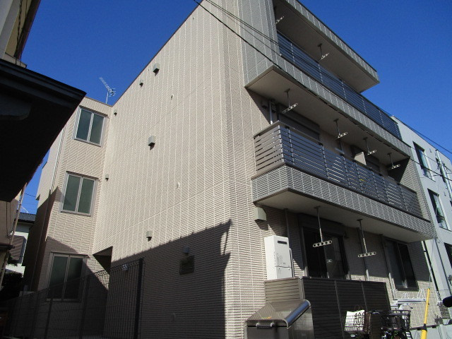Ａｒｍｏｎｉａ　千の外観