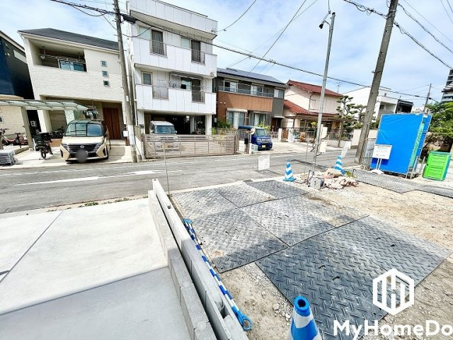 北区八代町2丁目　1期の前面道路含む現地写真