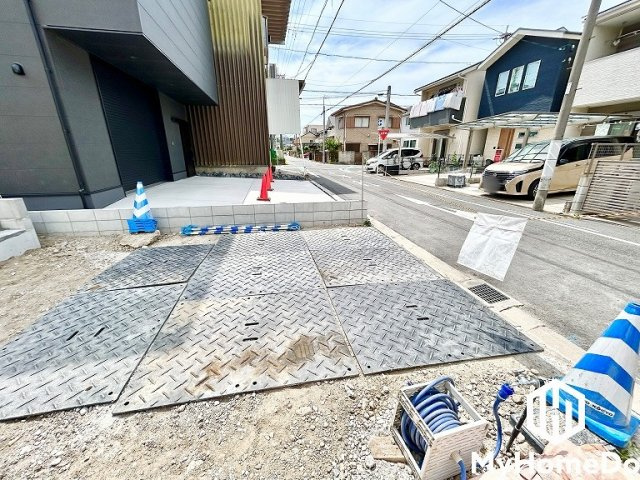 北区八代町2丁目　1期の前面道路含む現地写真