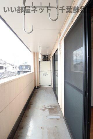 エルガーデンのバルコニー|暖かな日差しのふりそそぐバルコニー